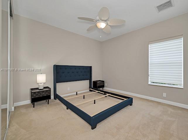 585 SW Yacht Basin Way