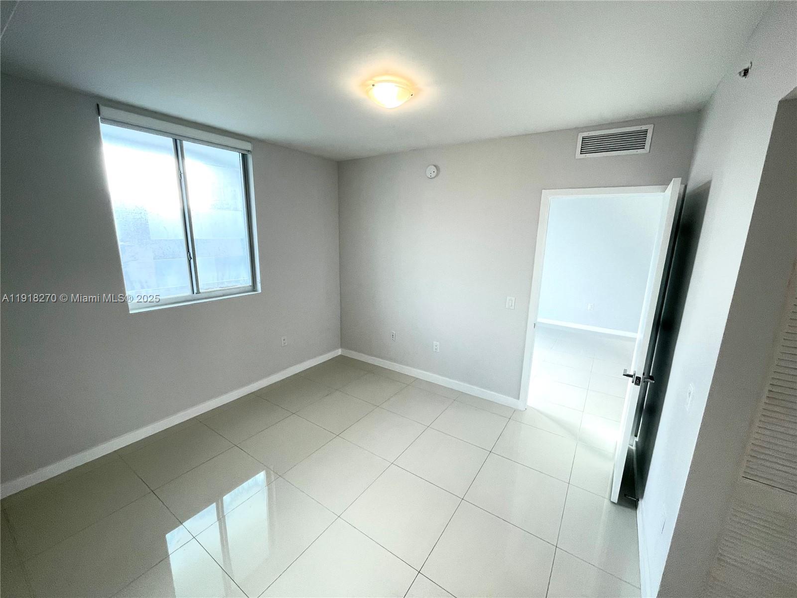 7875 NW 107th Ave # 514