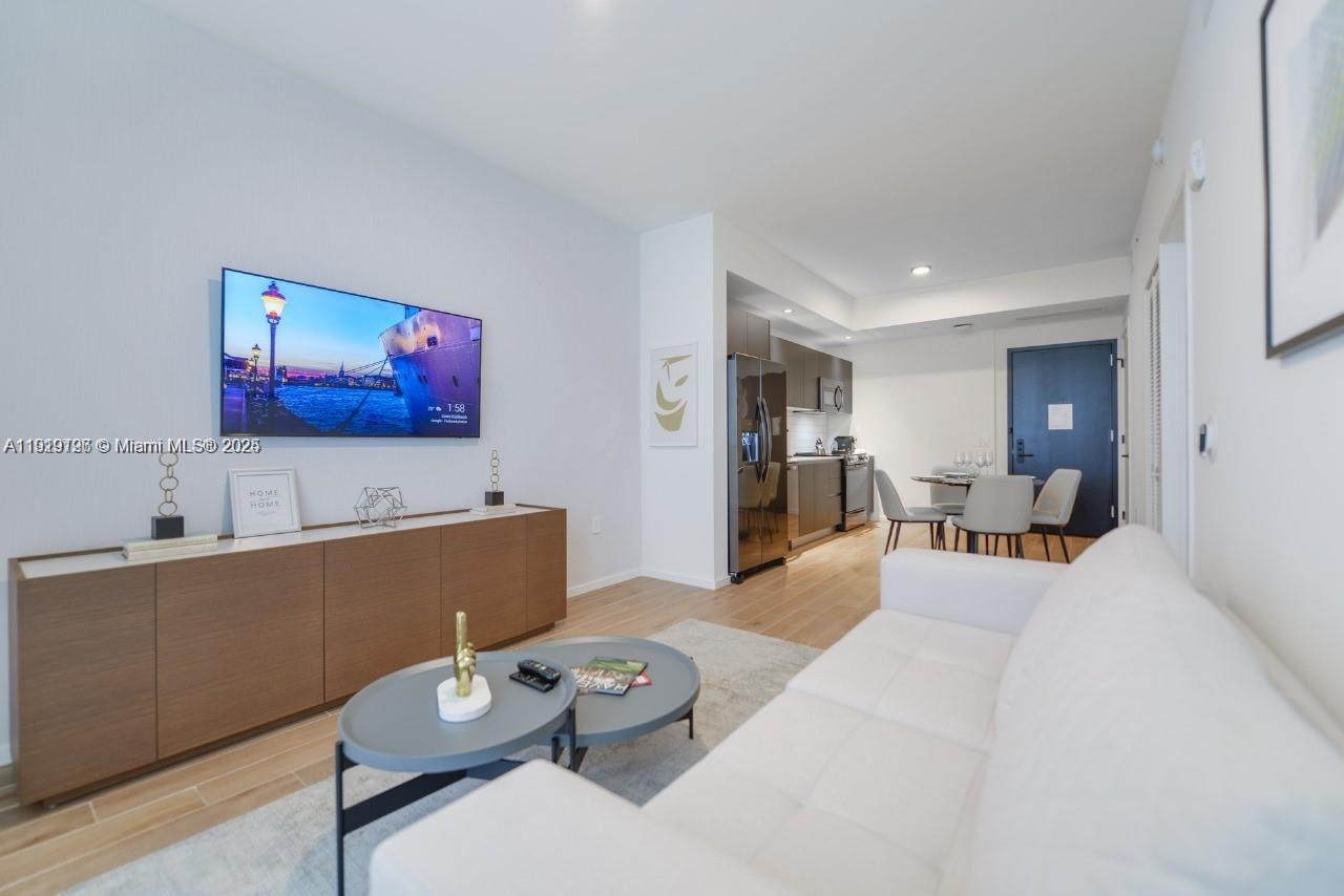 398 NE 5th St # 4210