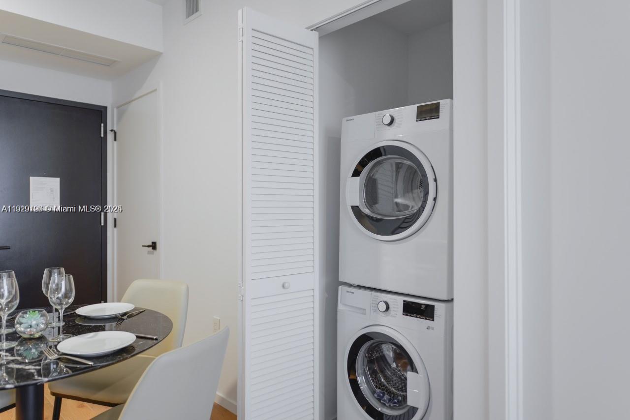 398 NE 5th St # 4210