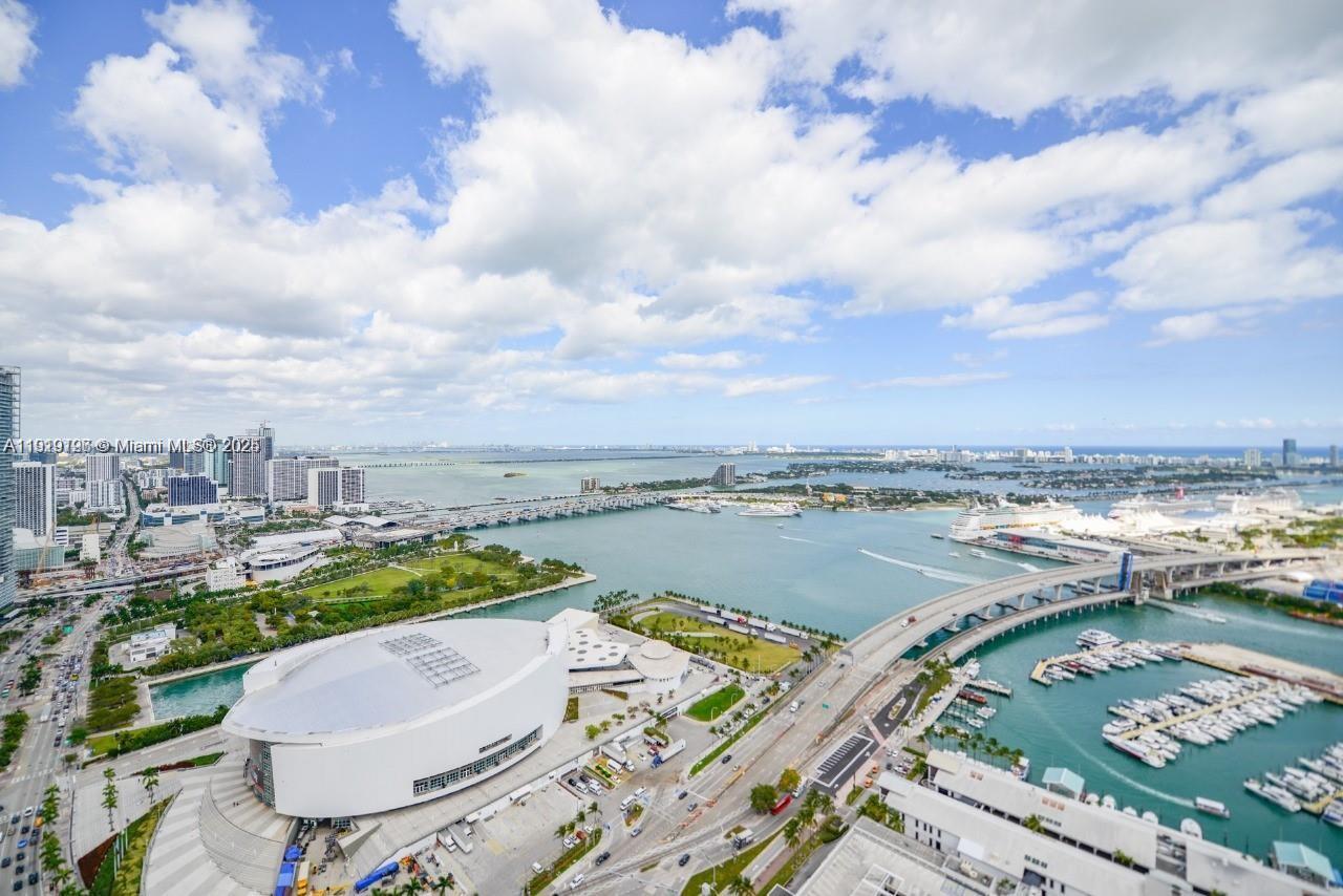 398 NE 5th St # 4210