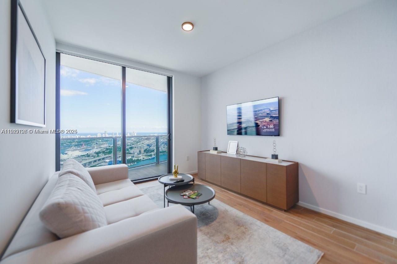 398 NE 5th St # 4210