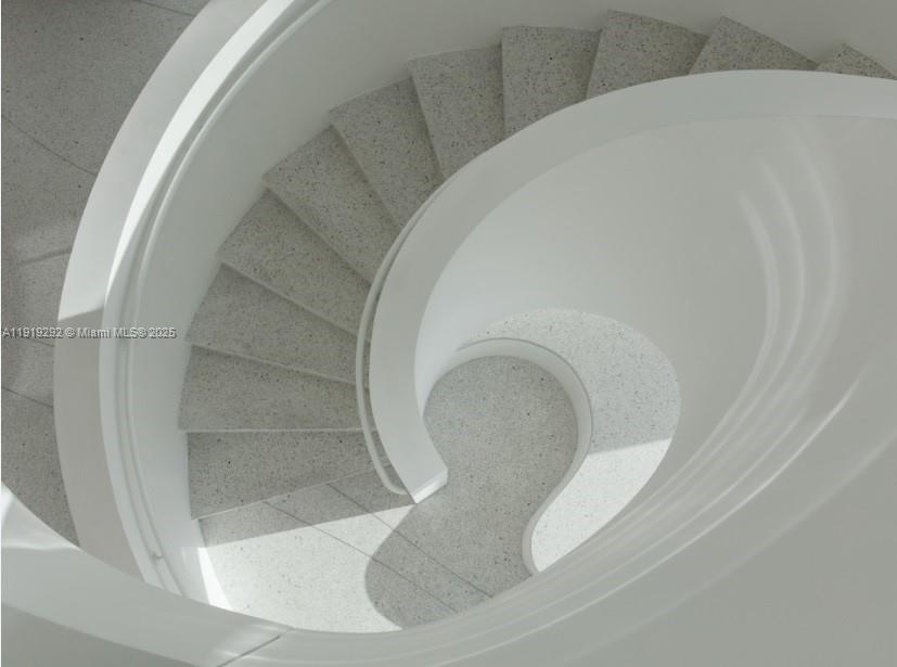 16901 Collins Ave # 2203