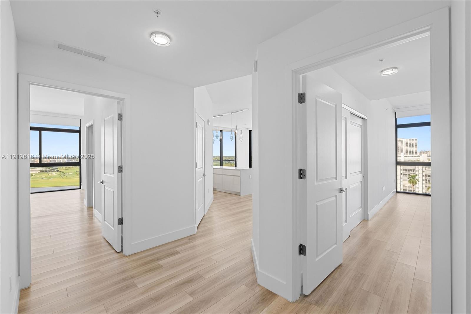 101 Diplomat Pkwy # 901