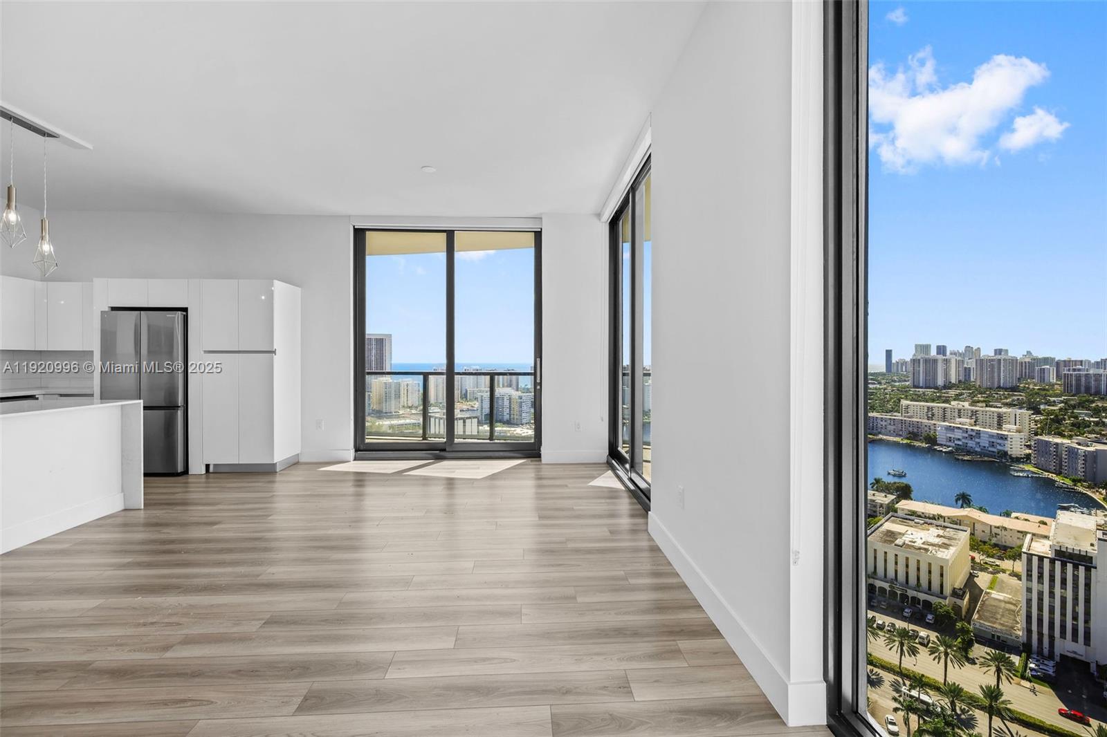 101 Diplomat Pkwy # 2610