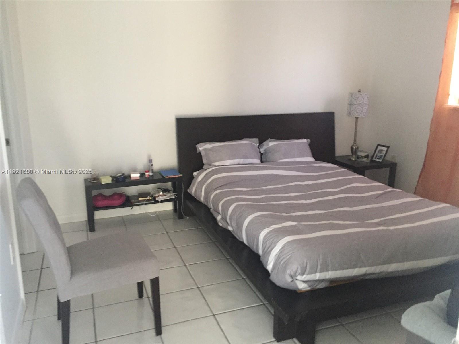 3052 SW 27th Ave # 301