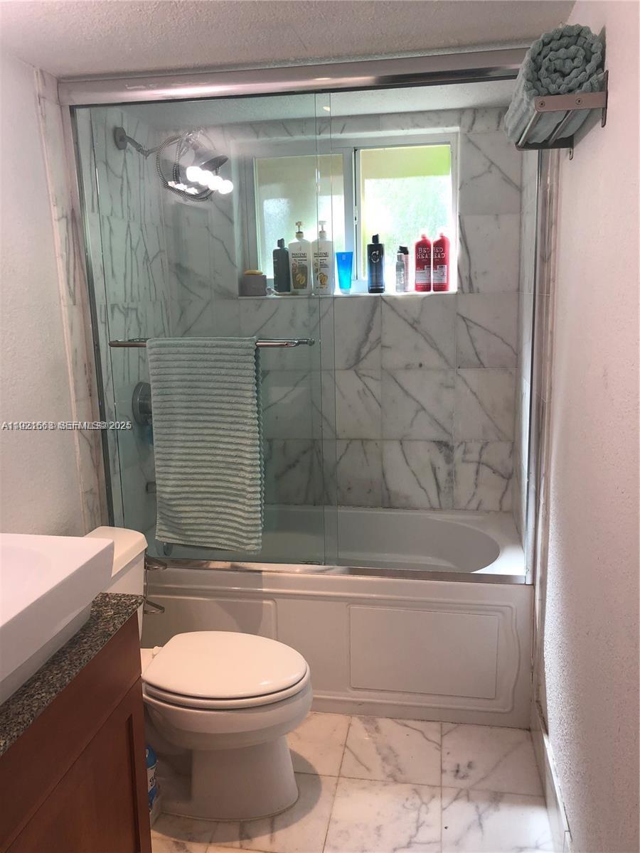 9971 W Bay Harbor Dr # 101