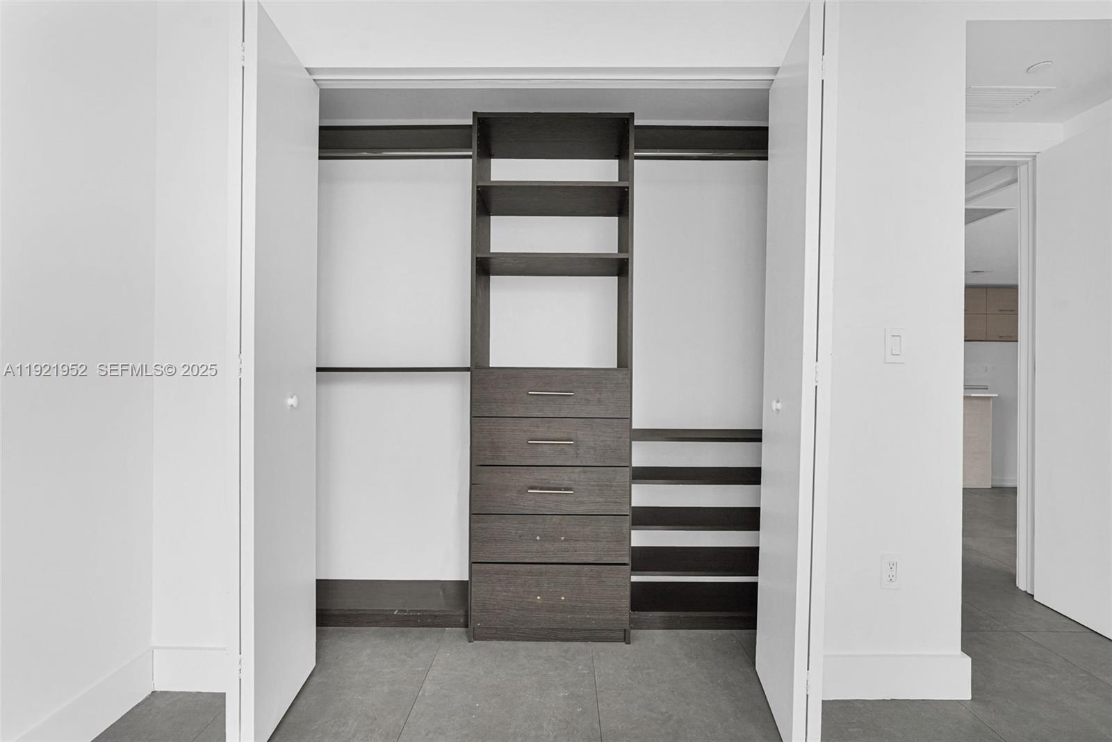 1300 S Miami Ave Unit: 2811