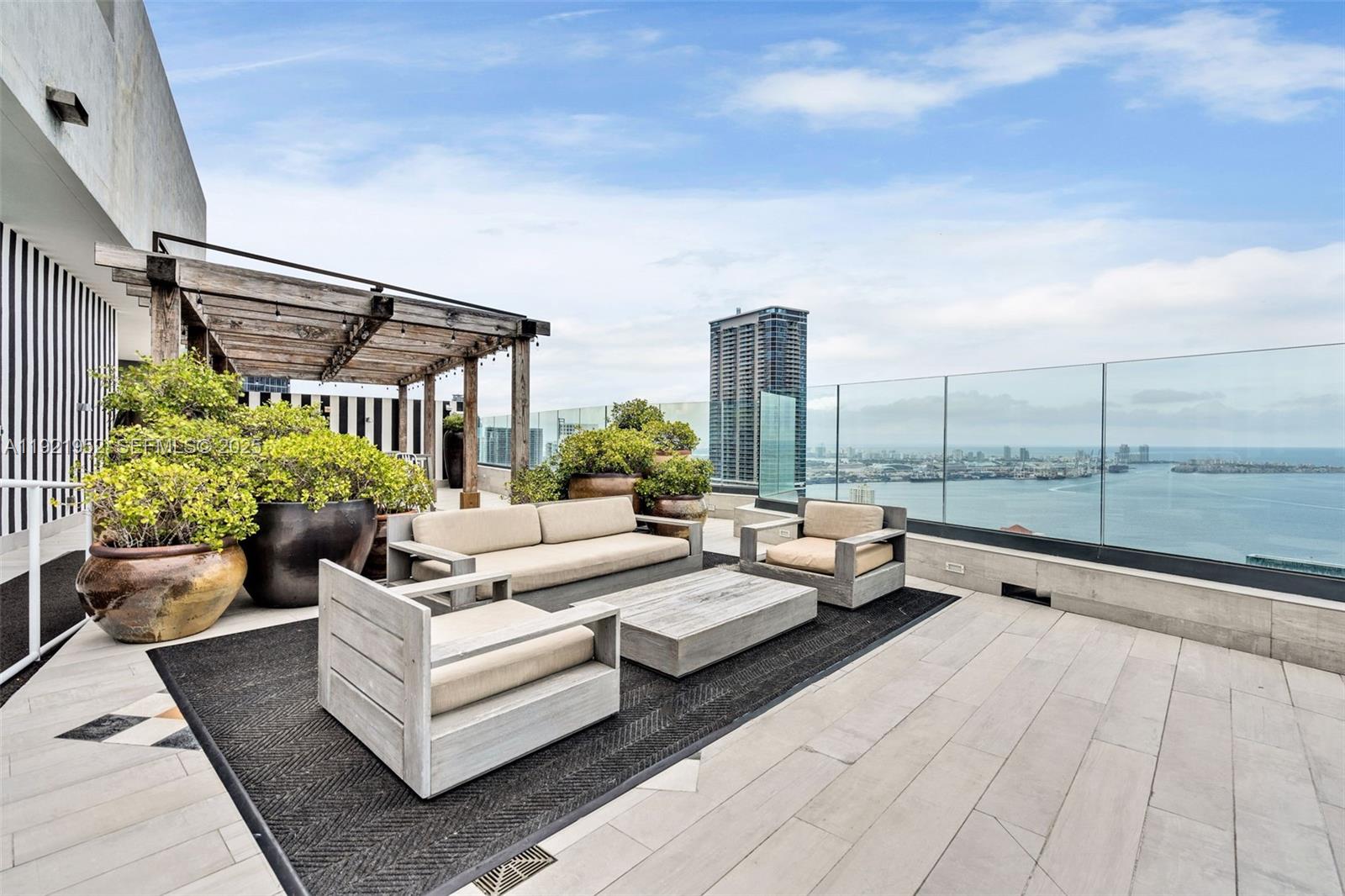 1300 S Miami Ave Unit: 2811