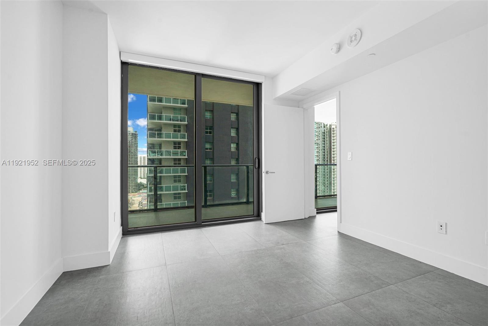 1300 S Miami Ave Unit: 2811