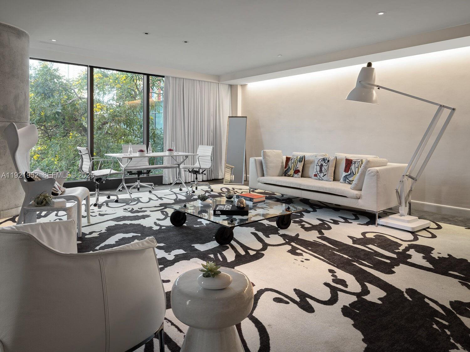 1300 S Miami Ave Unit: 2811