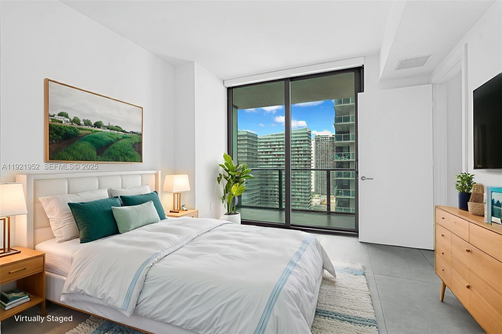 1300 S Miami Ave Unit: 2811