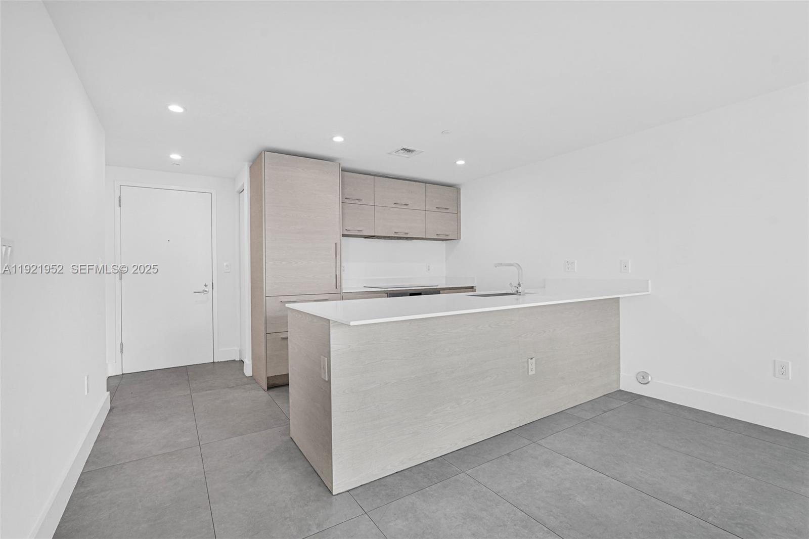 1300 S Miami Ave Unit: 2811