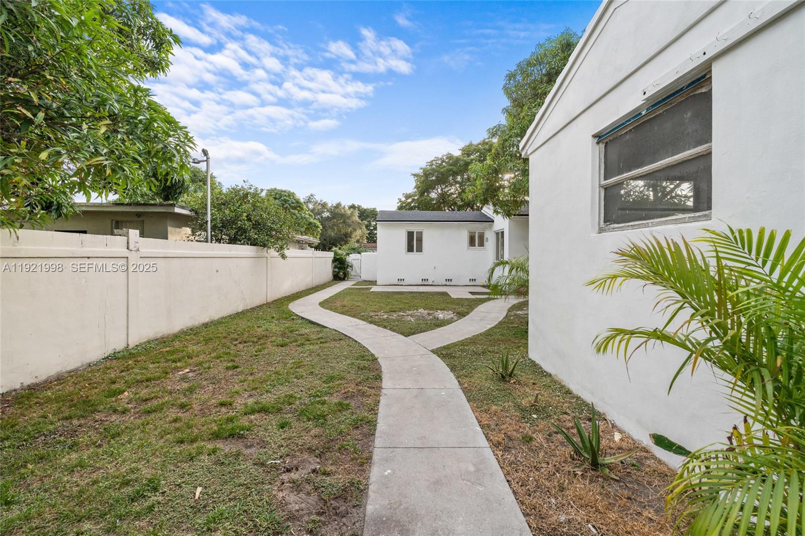 201 S Biscayne River Dr # A