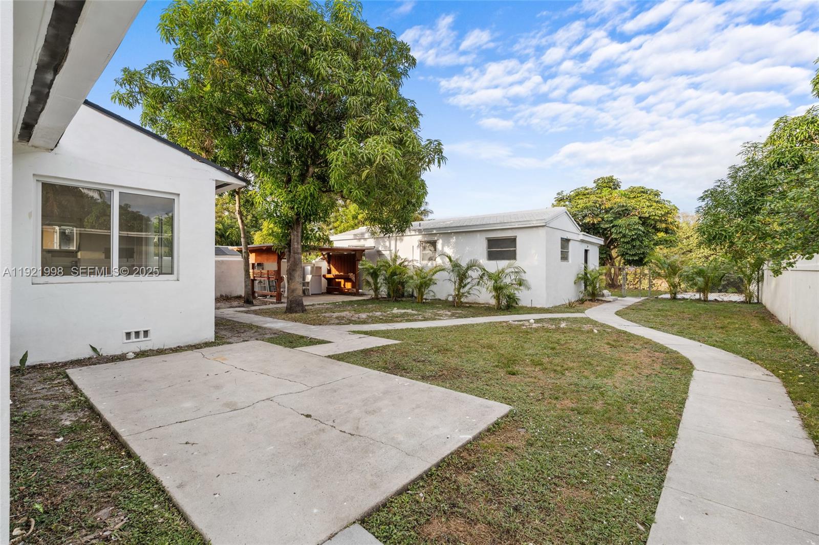 201 S Biscayne River Dr # A