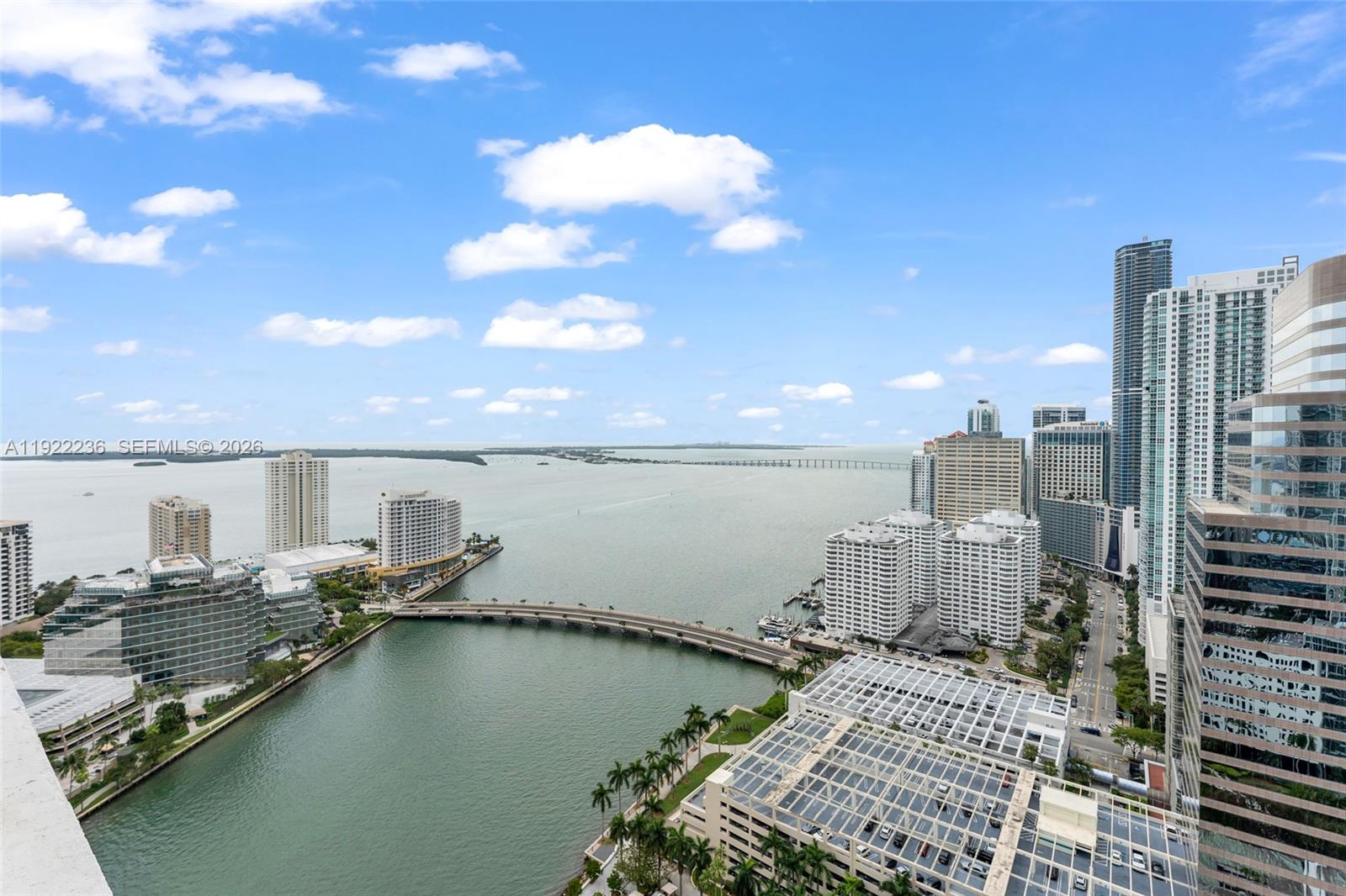 495 Brickell Ave # 3511