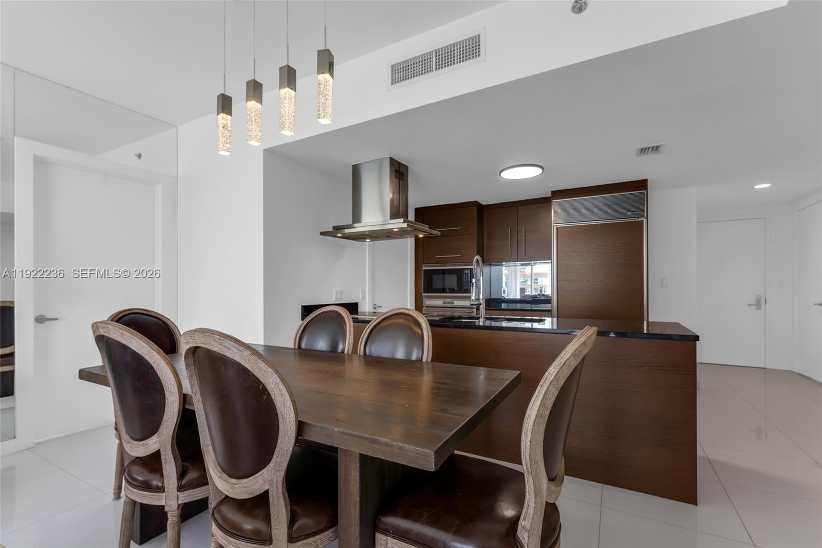 495 Brickell Ave # 3511