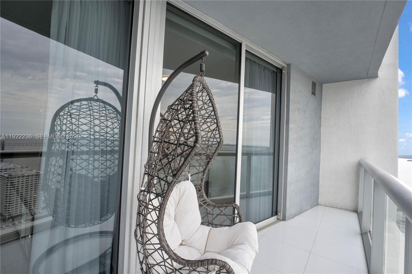 495 Brickell Ave # 3511