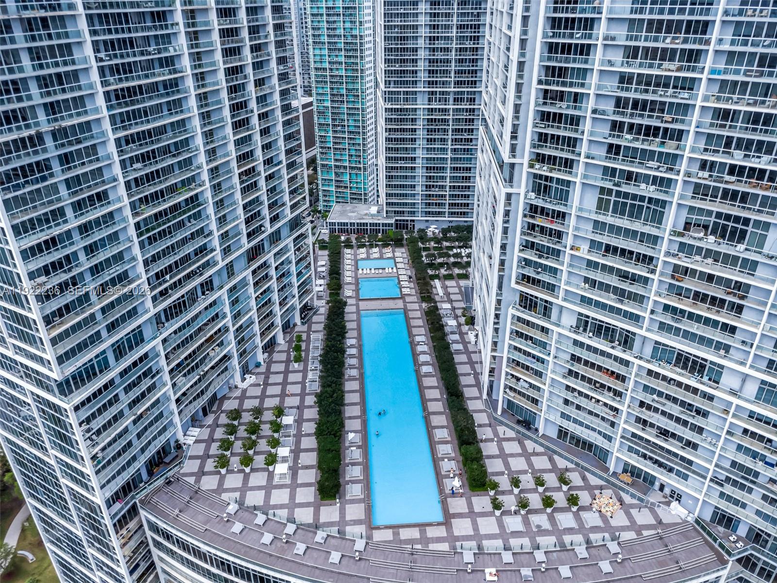 495 Brickell Ave # 3511