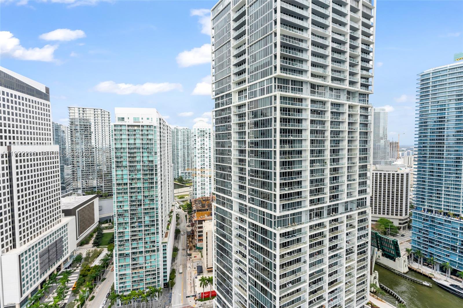 495 Brickell Ave # 3511