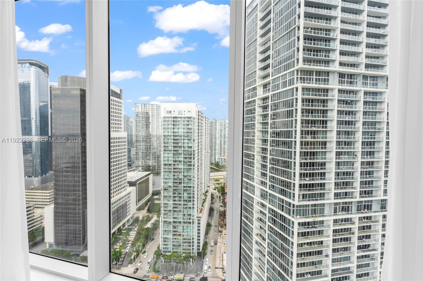 495 Brickell Ave # 3511