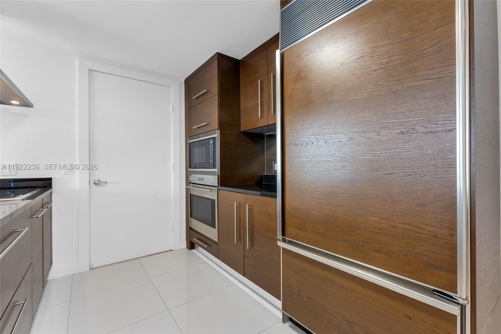 495 Brickell Ave # 3511
