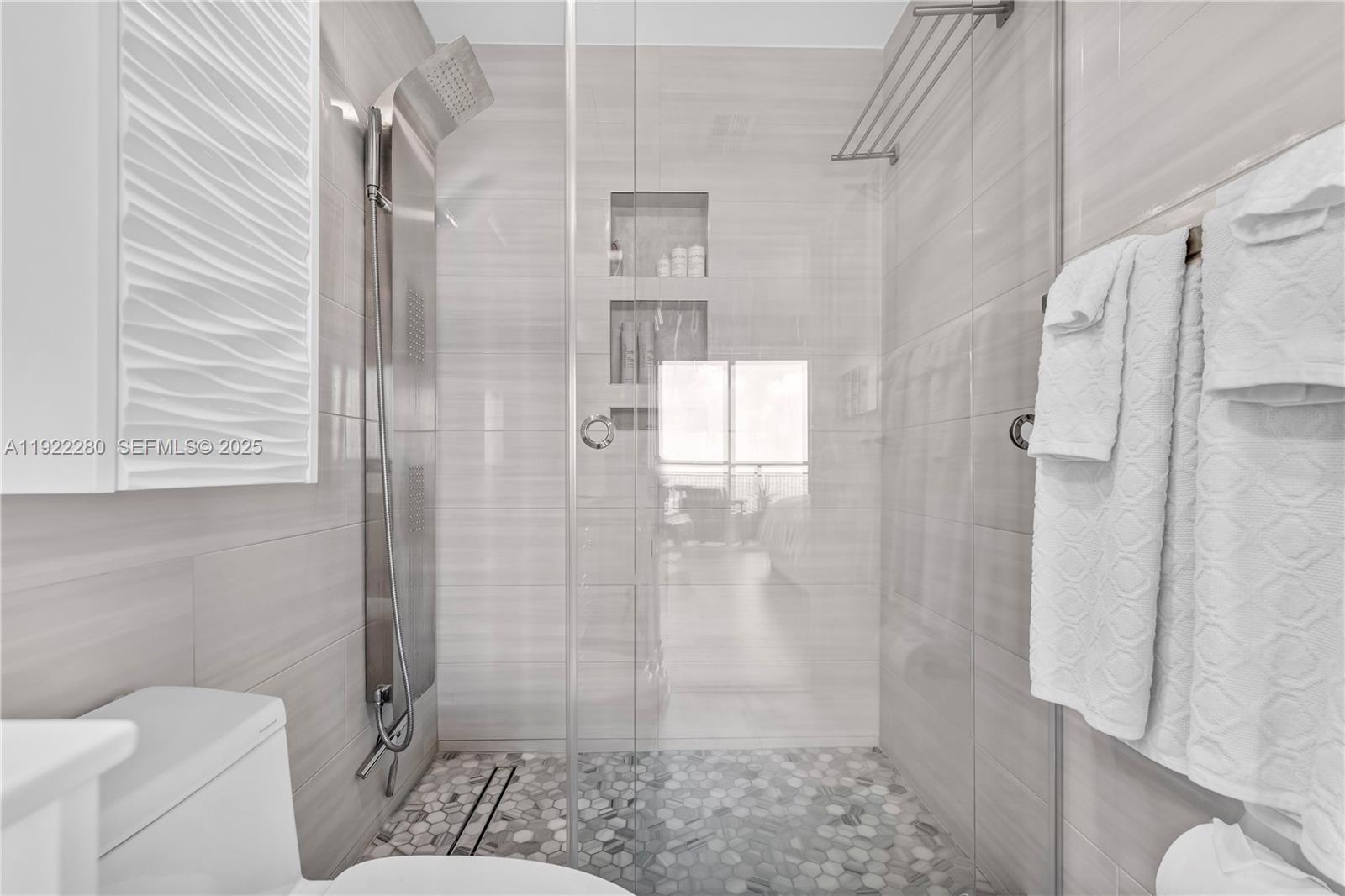 60 SW 13th St # 3604