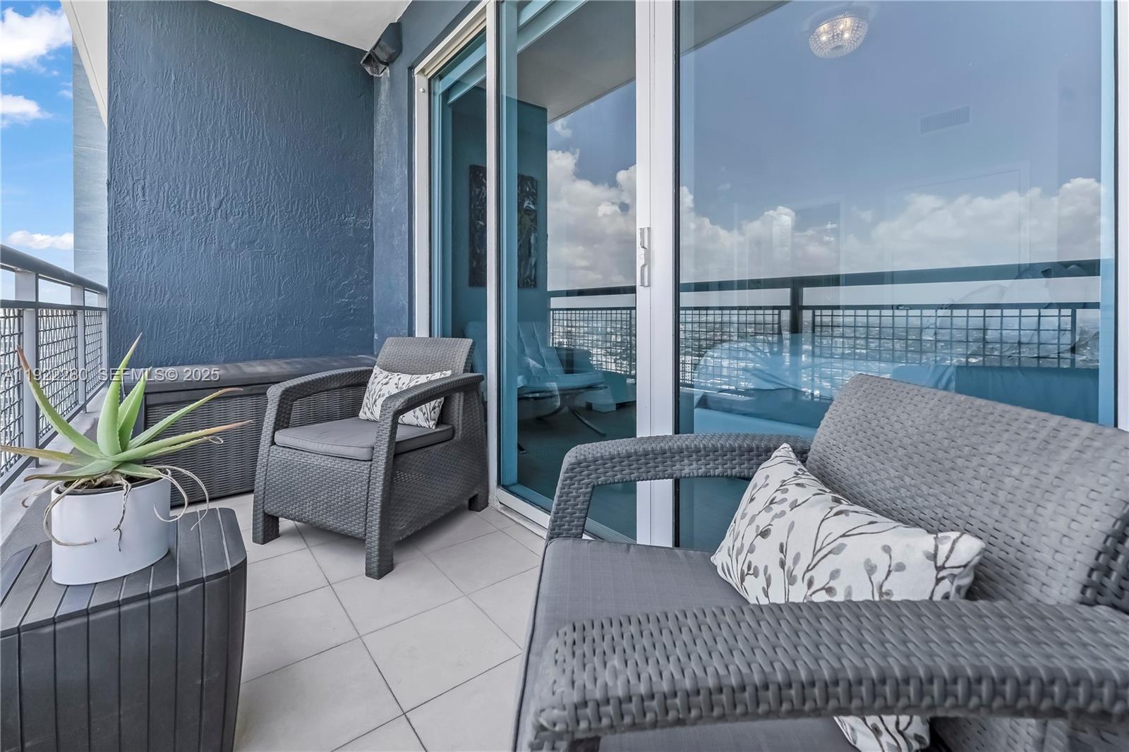 60 SW 13th St # 3604