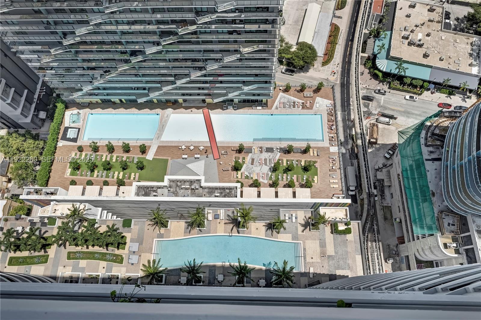 60 SW 13th St # 3604