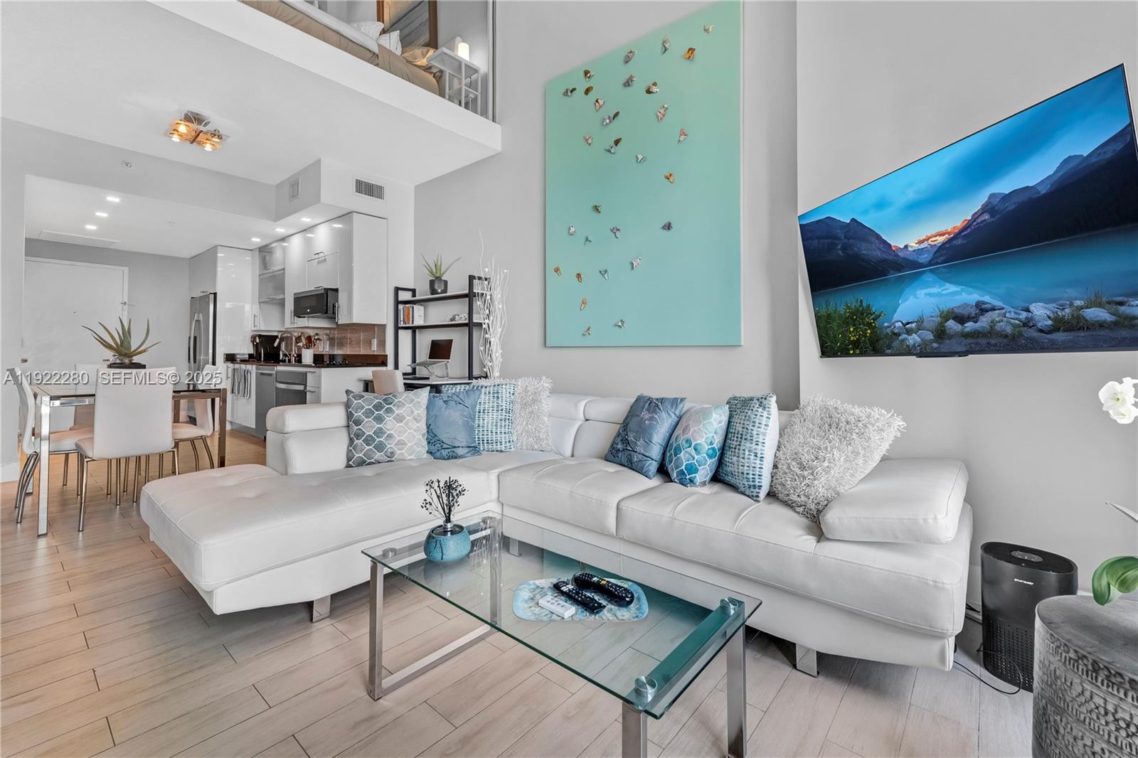 60 SW 13th St # 3604