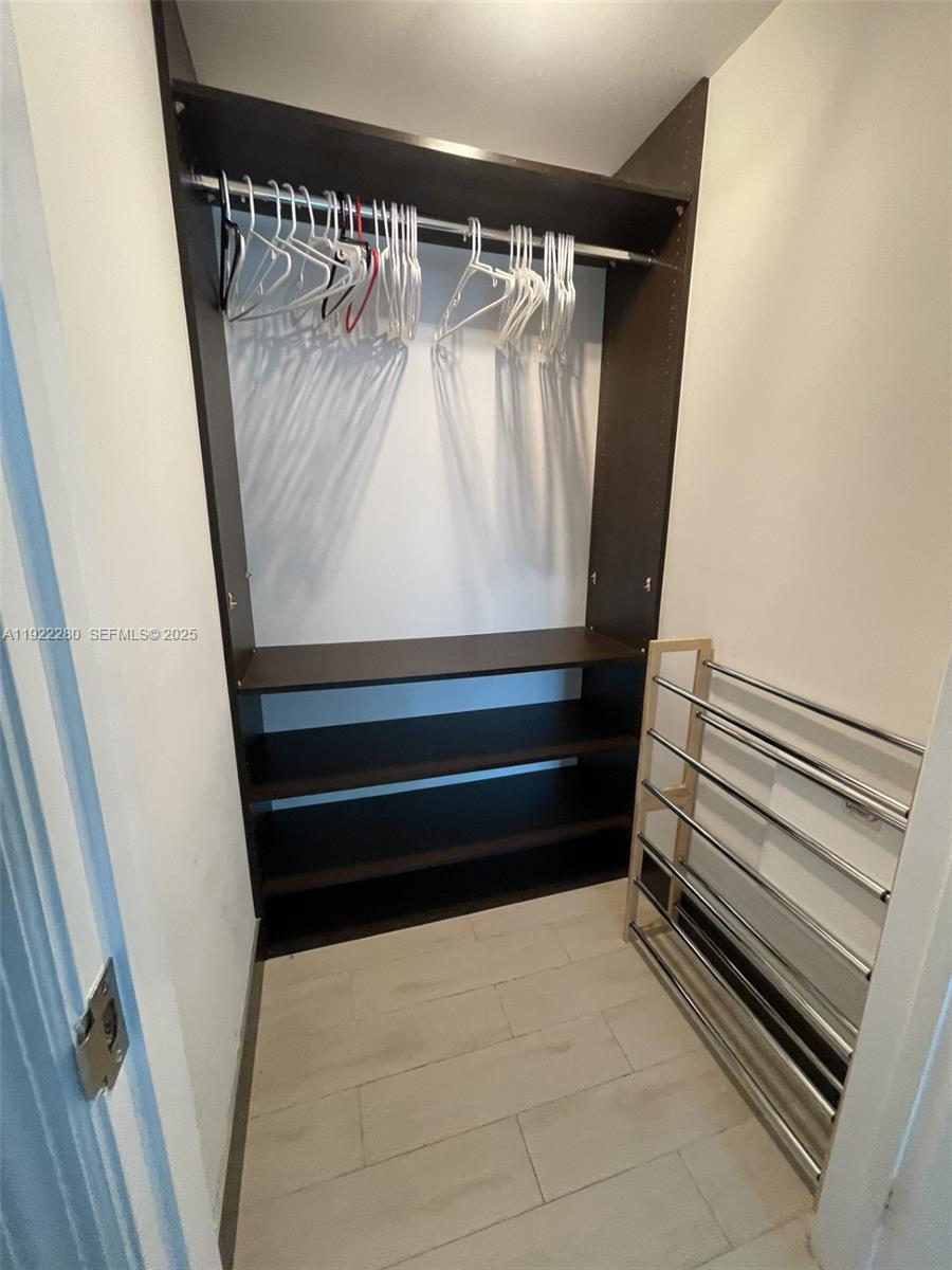 60 SW 13th St # 3604