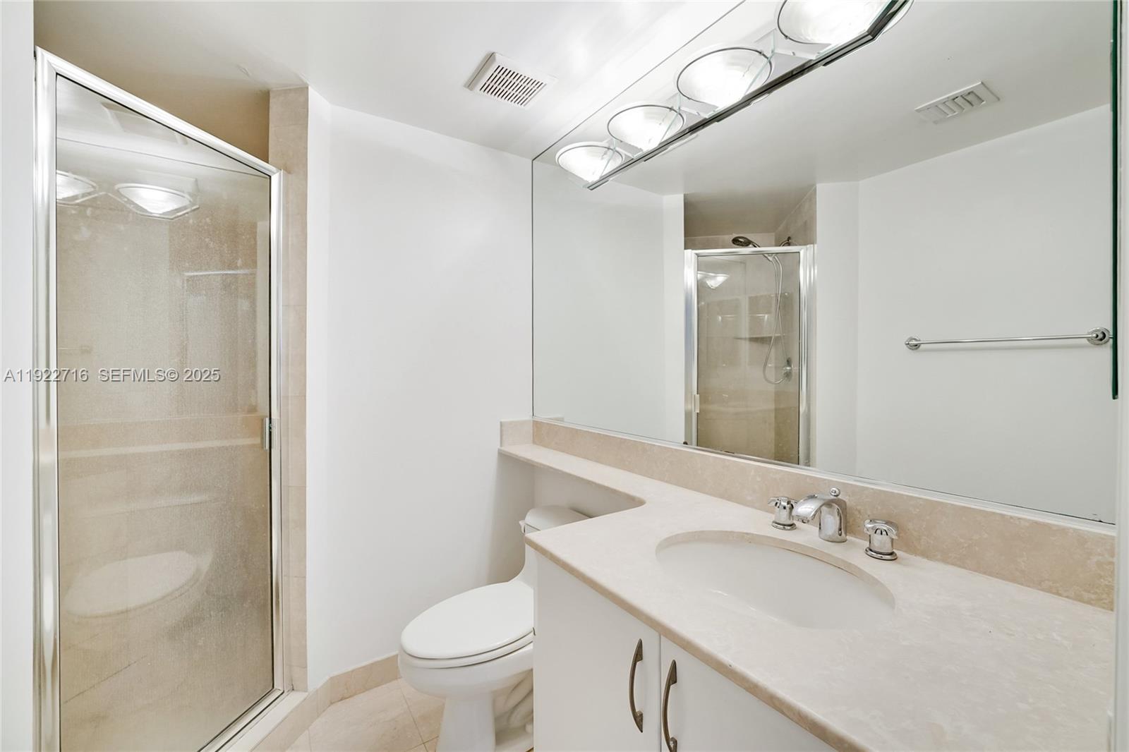 151 Michigan Ave # 525