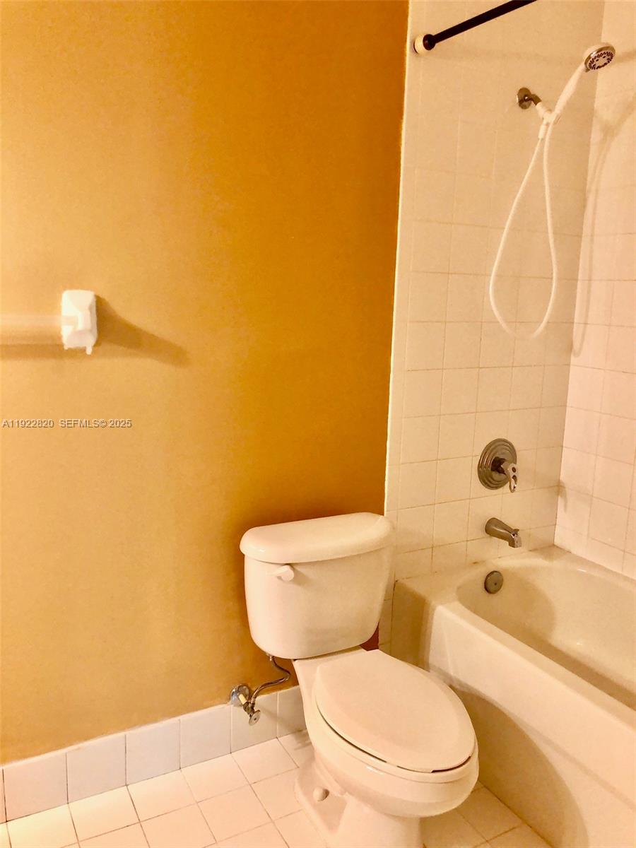 1165 Golden Lakes Blvd # 1226