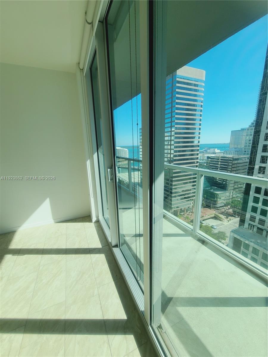 500 BRICKELL AVE # 2608