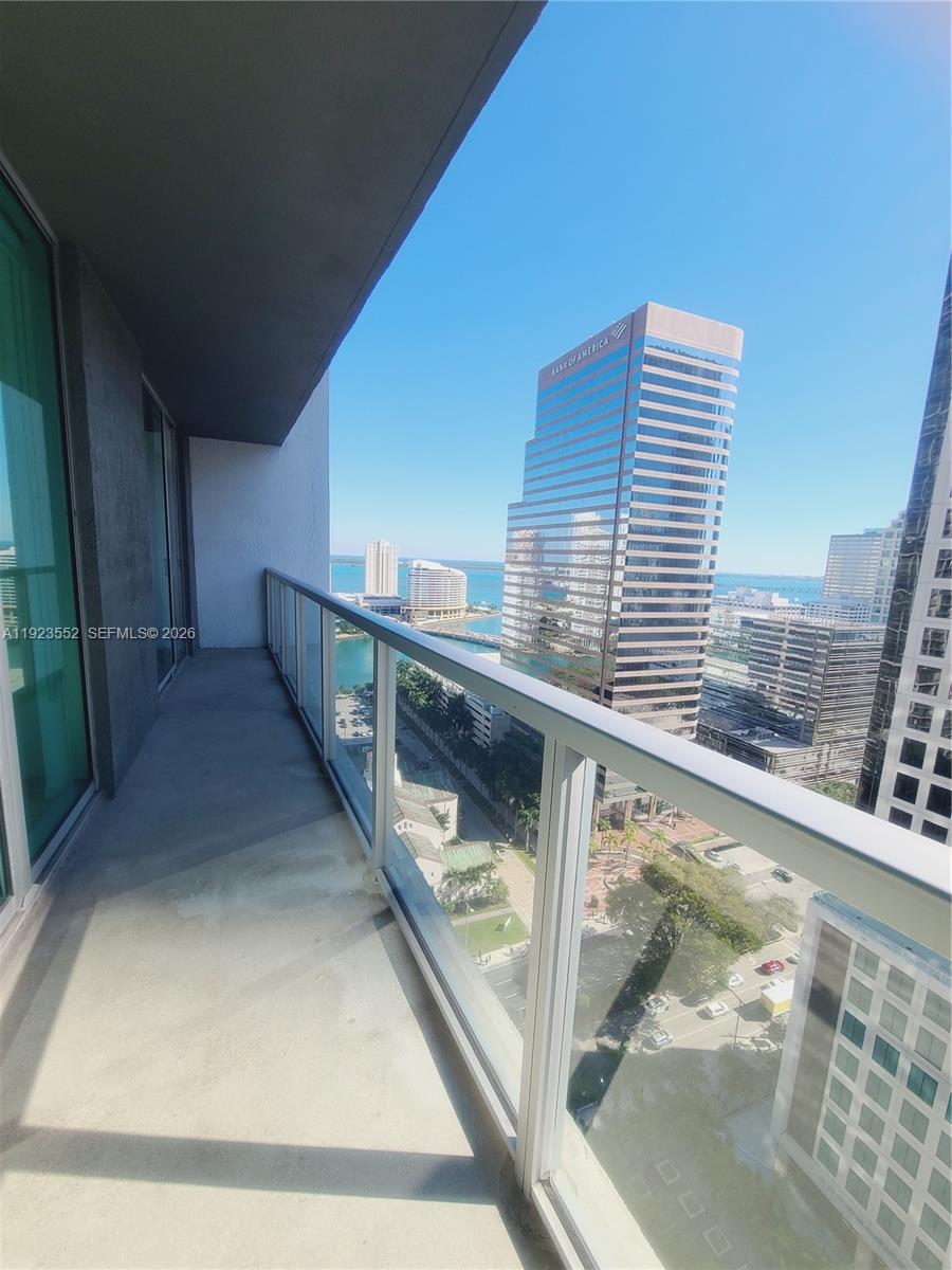 500 BRICKELL AVE # 2608