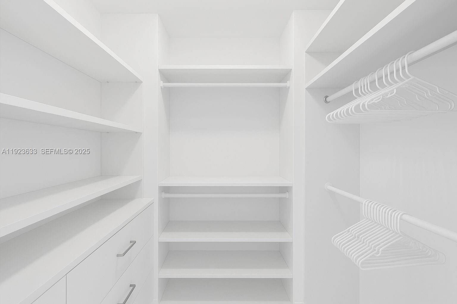 19500 Turnberry Way # 7D