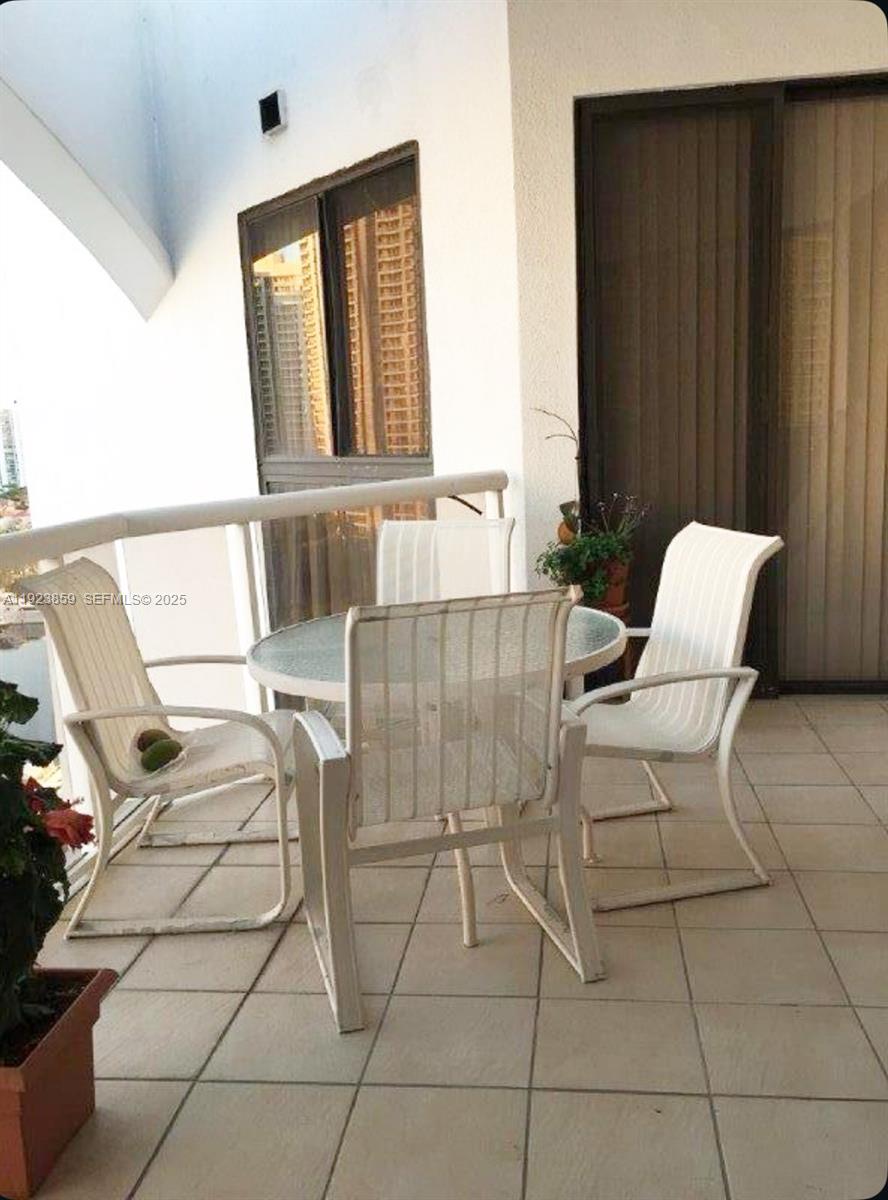 3610 Yacht Club Dr # 1503