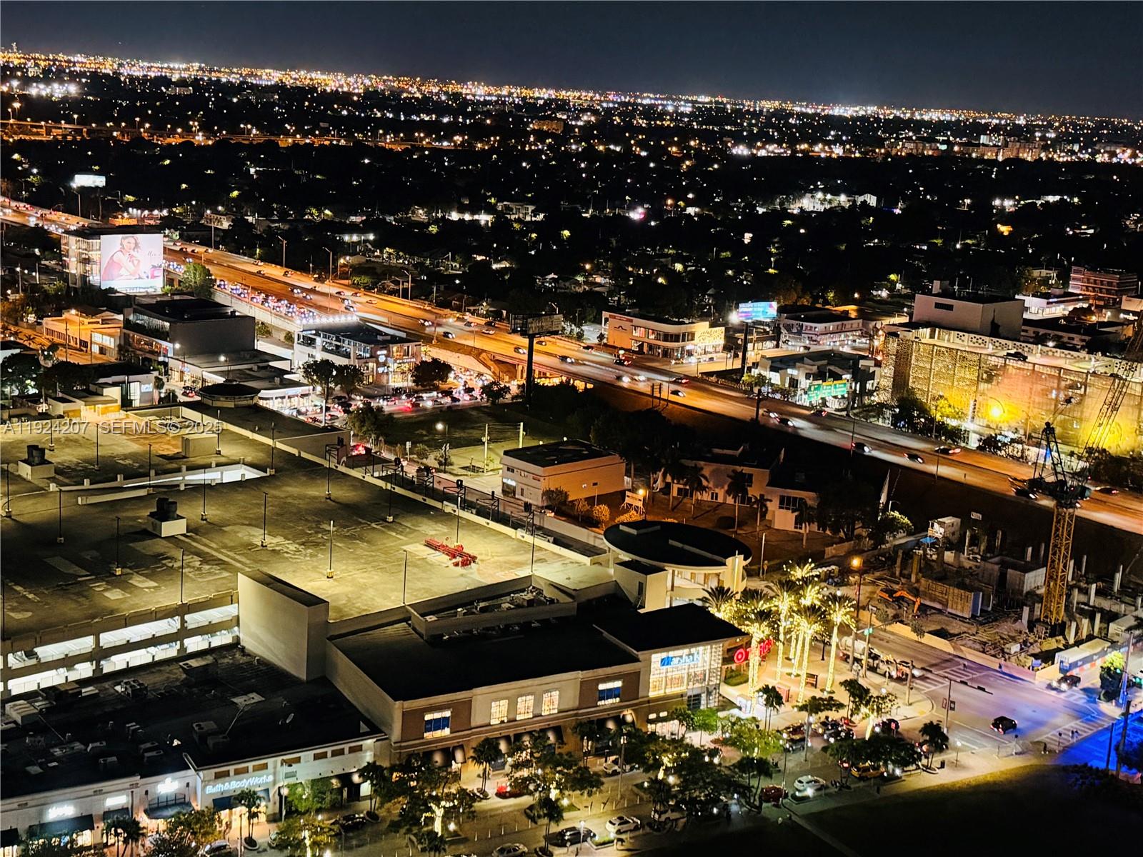 121 NE 34th St # 3014