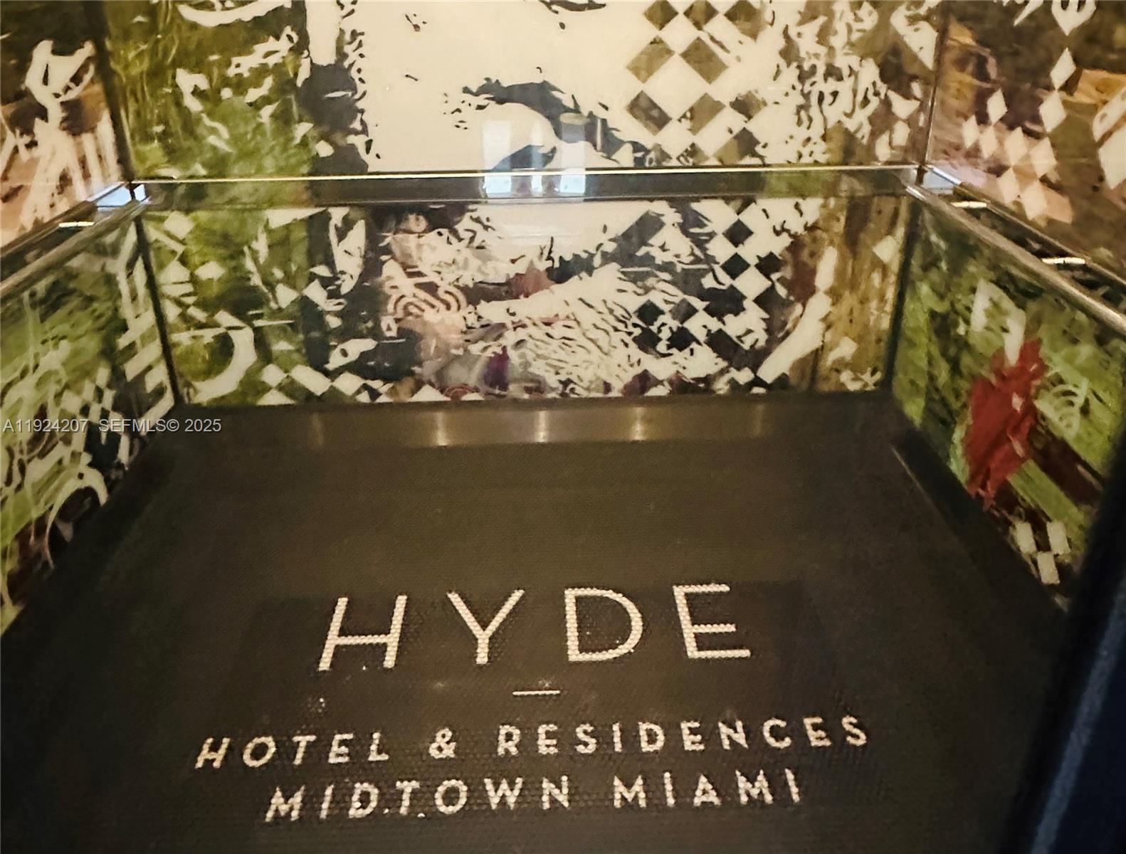 121 NE 34th St # 3014