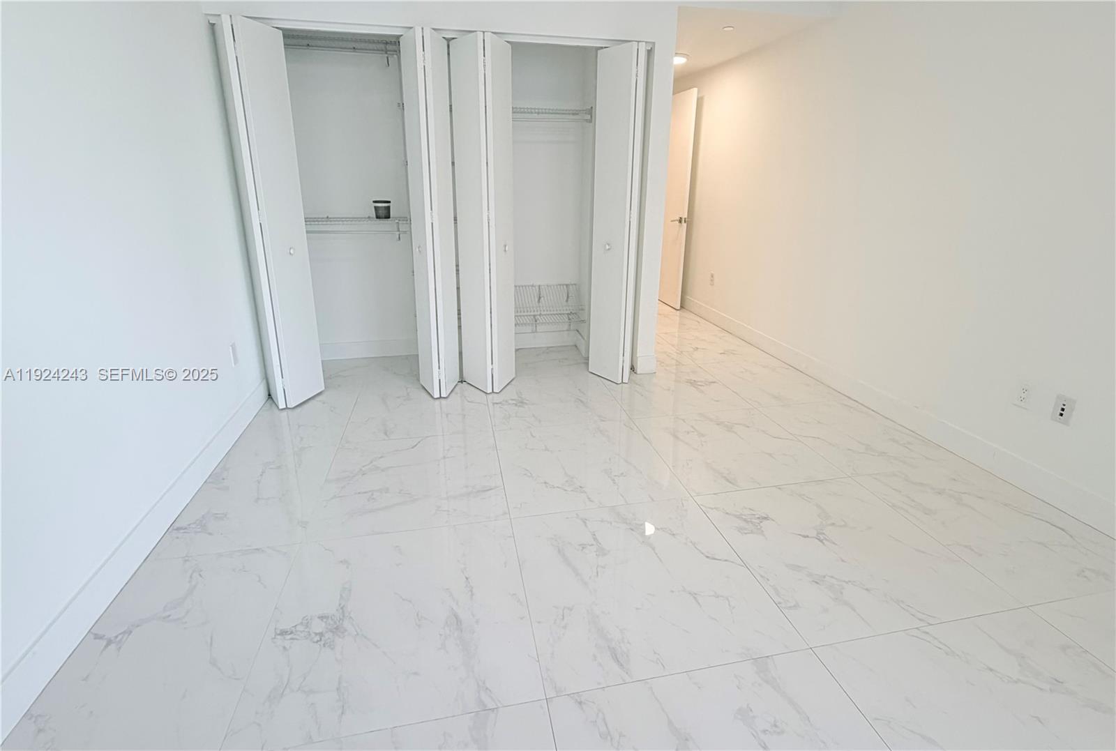 488 NE 18th St # 2310