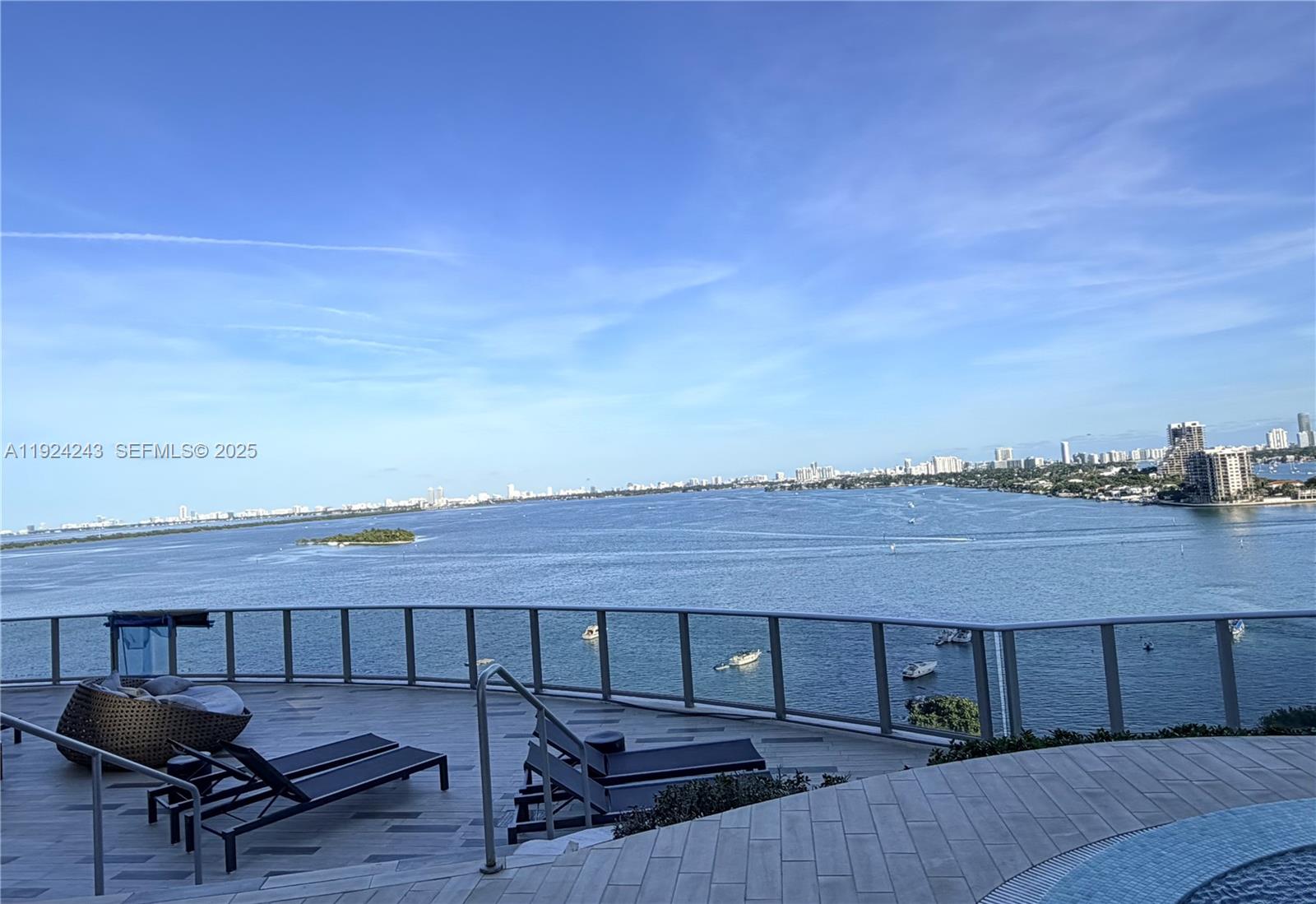 488 NE 18th St # 2310