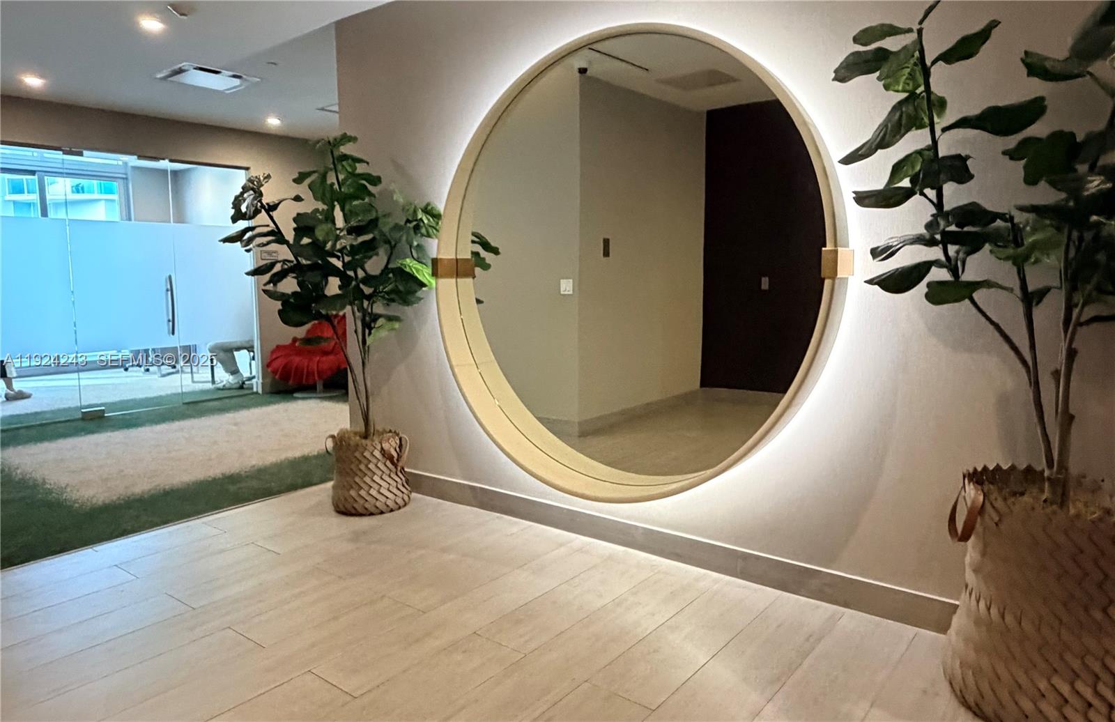 488 NE 18th St # 2310