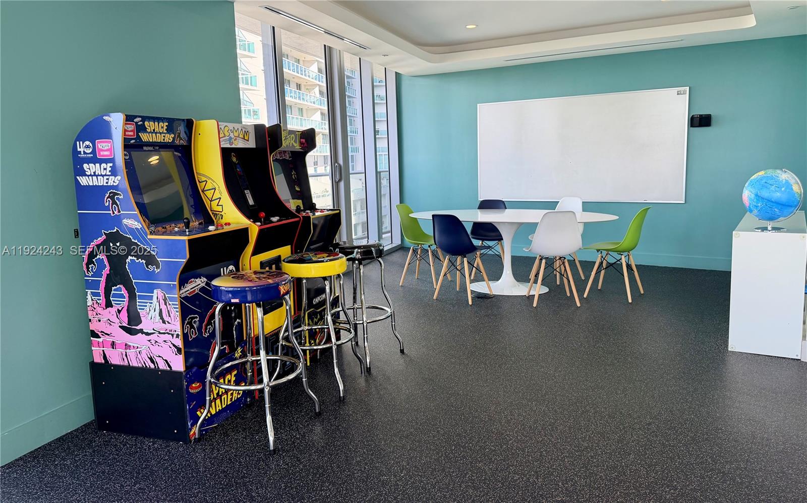 488 NE 18th St # 2310