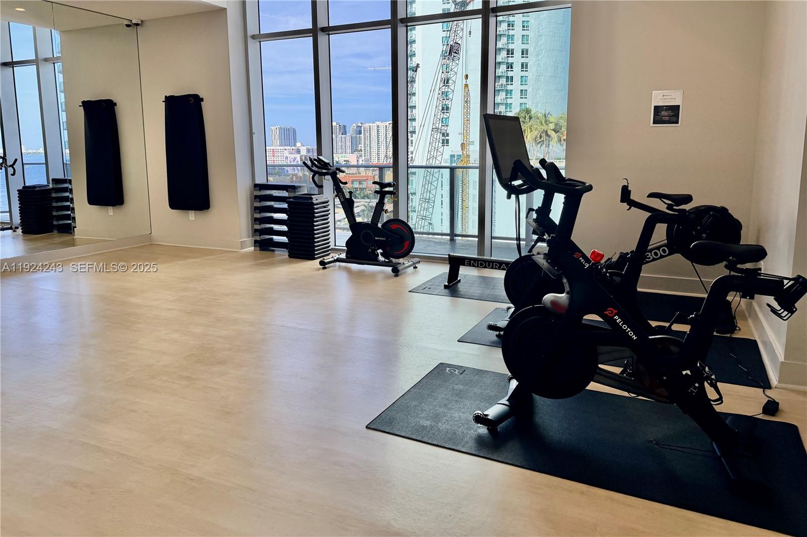 488 NE 18th St # 2310