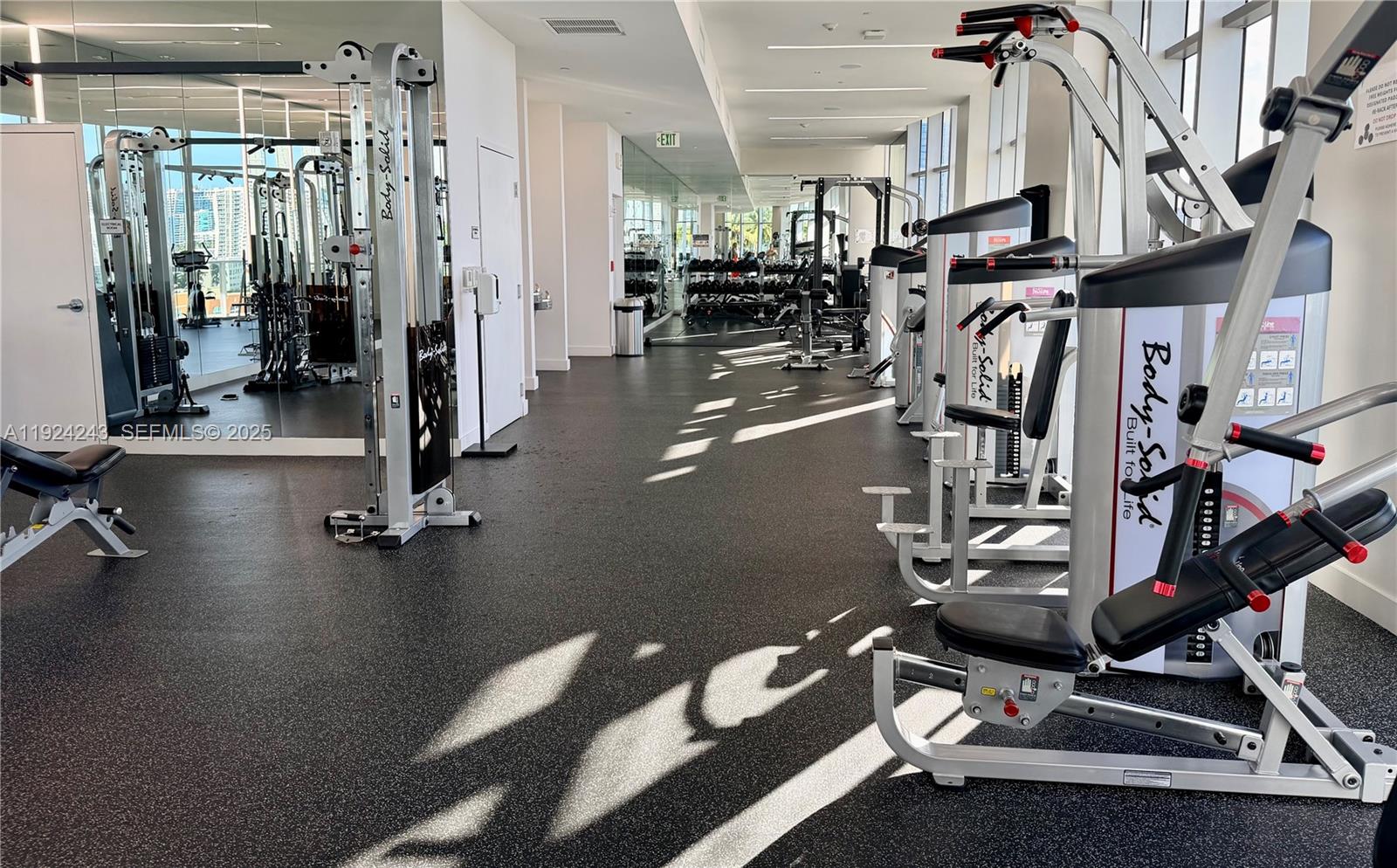 488 NE 18th St # 2310