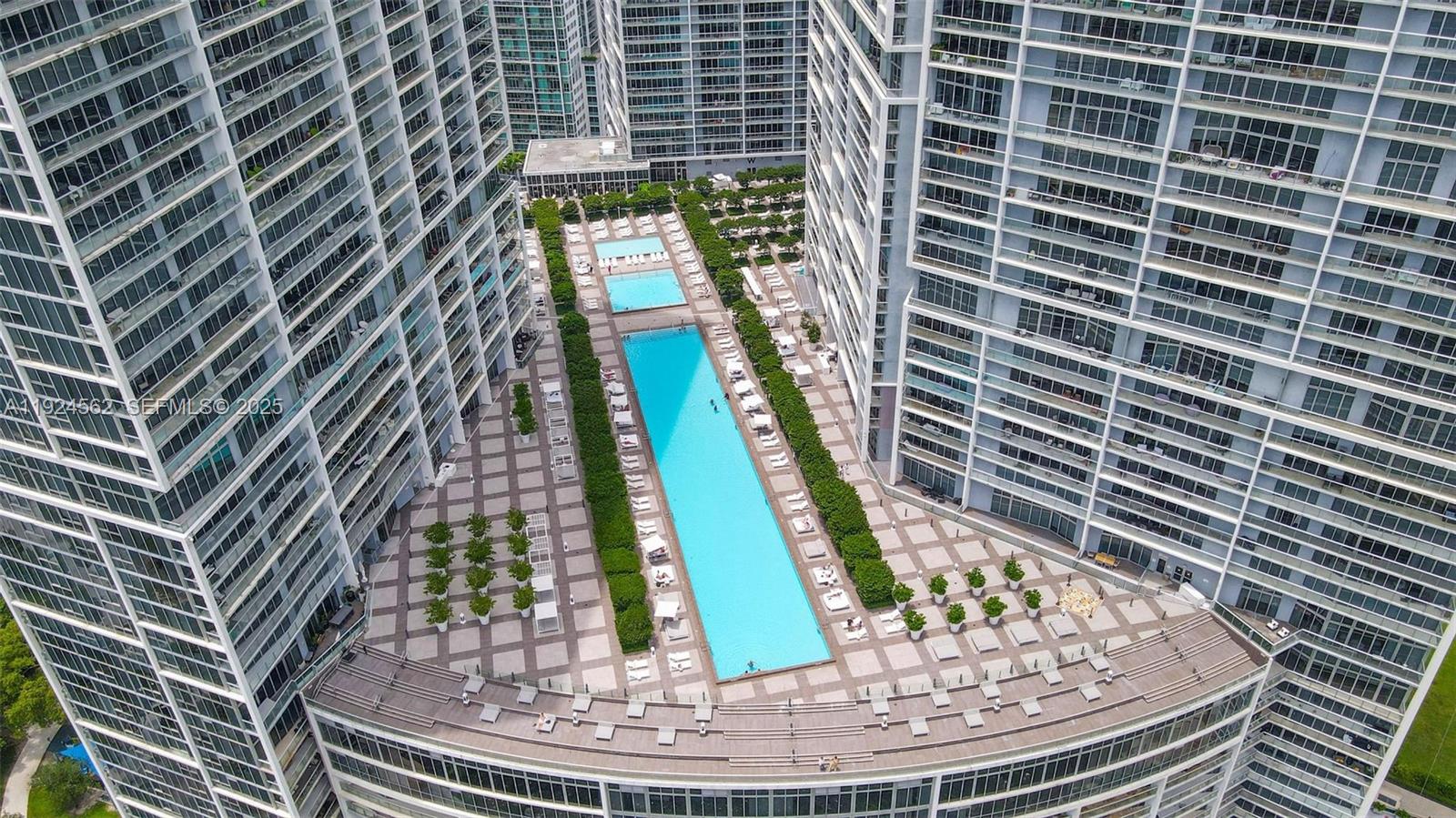 495 Brickell Ave # 501