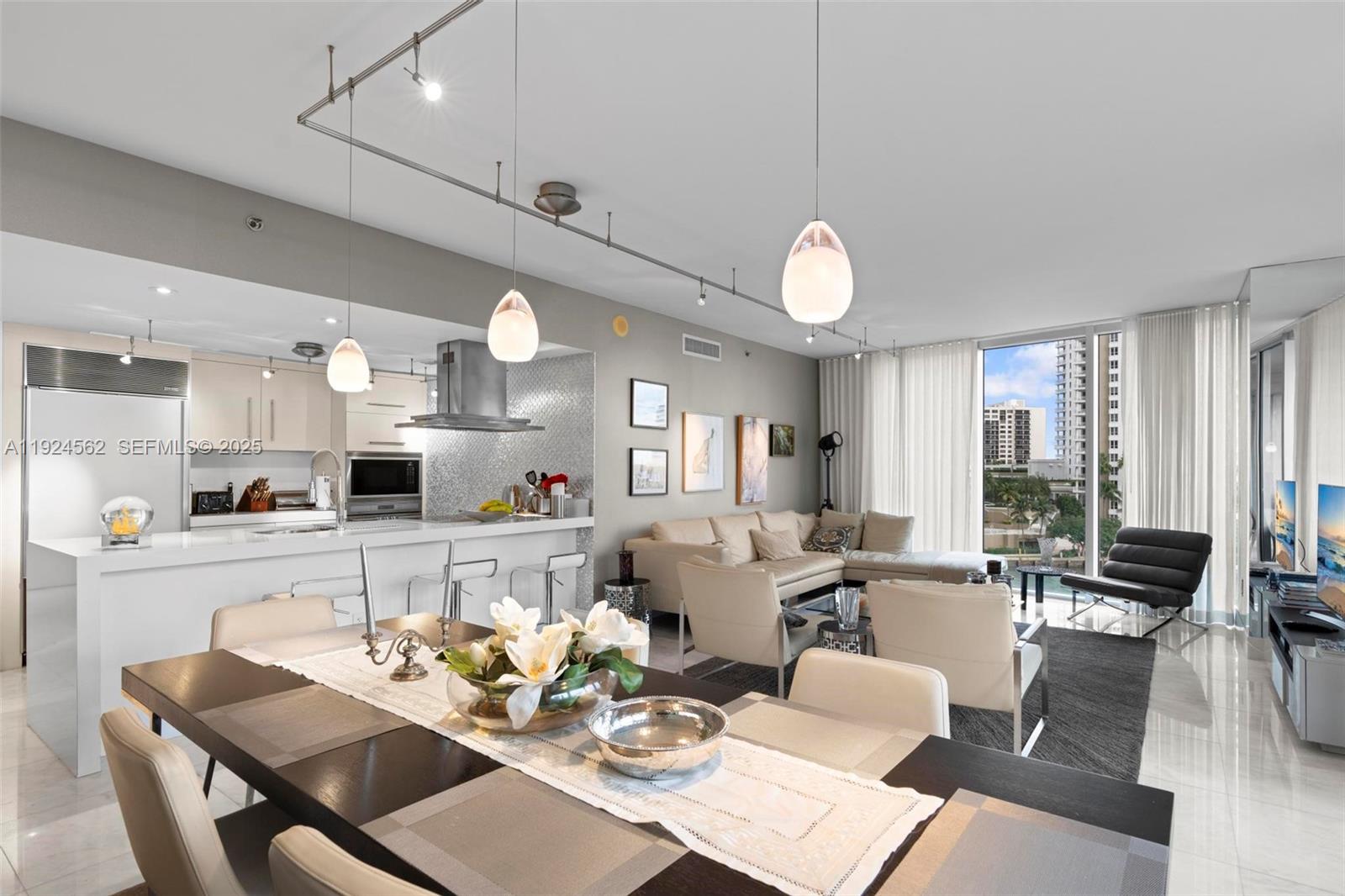 495 Brickell Ave # 501