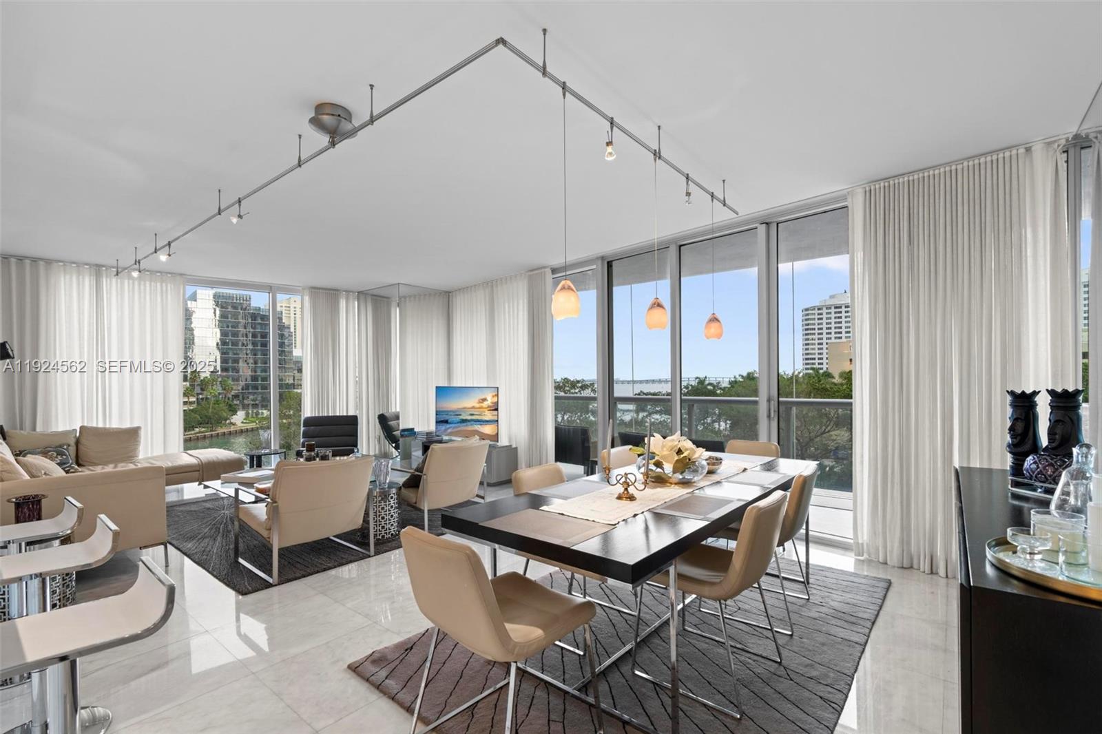 495 Brickell Ave # 501