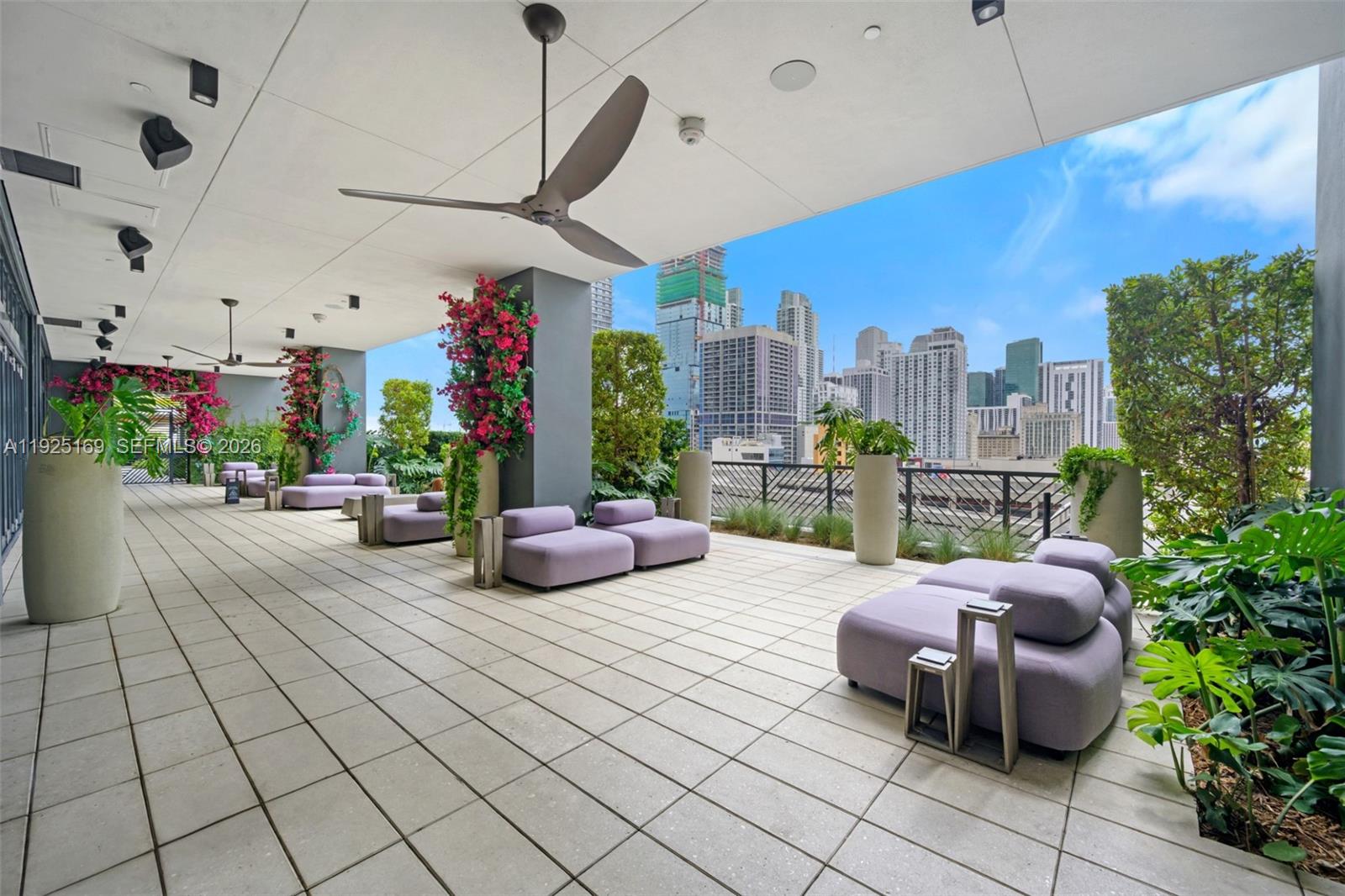 159 NE 6th St # 3810