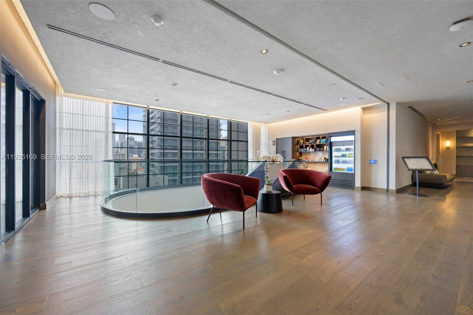 159 NE 6th St # 3810